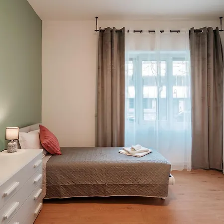 Essenza Moderna Stazione E Centro Appartement